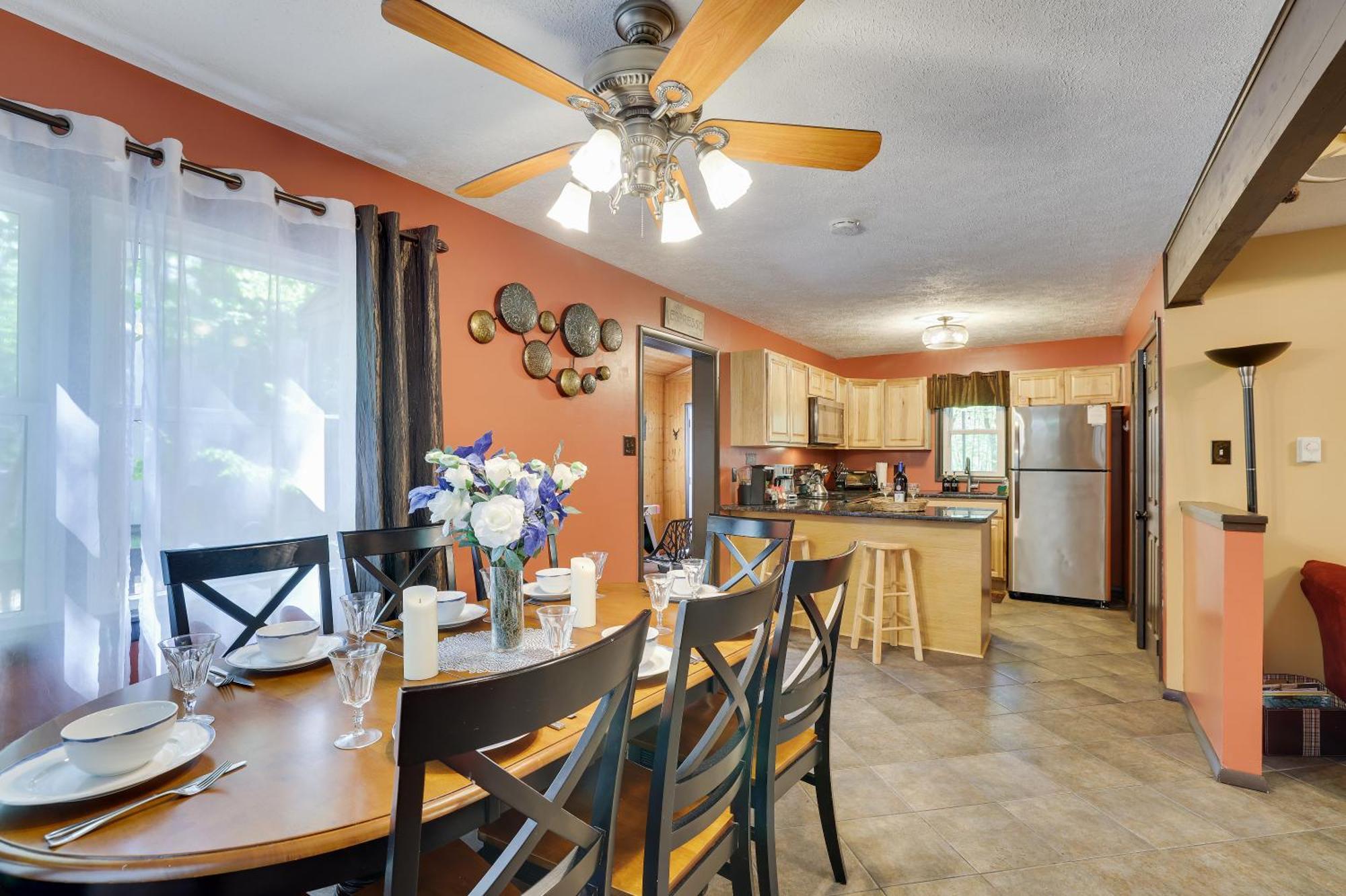 Chalet Renovated Near Casino, Camelback , Kalahari 4Bdrms Firepit Hot Tub Game Room Tobyhanna Eksteriør bilde