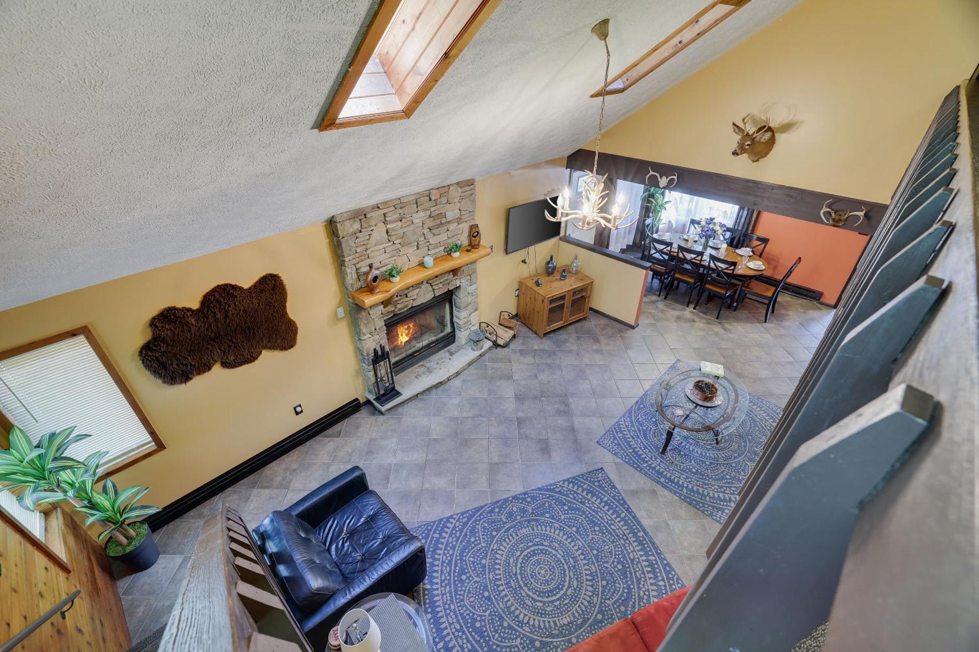 Chalet Renovated Near Casino, Camelback , Kalahari 4Bdrms Firepit Hot Tub Game Room Tobyhanna Eksteriør bilde