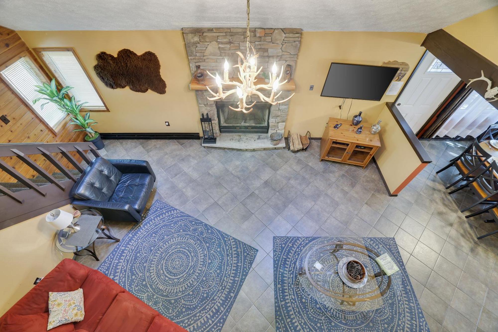 Chalet Renovated Near Casino, Camelback , Kalahari 4Bdrms Firepit Hot Tub Game Room Tobyhanna Eksteriør bilde