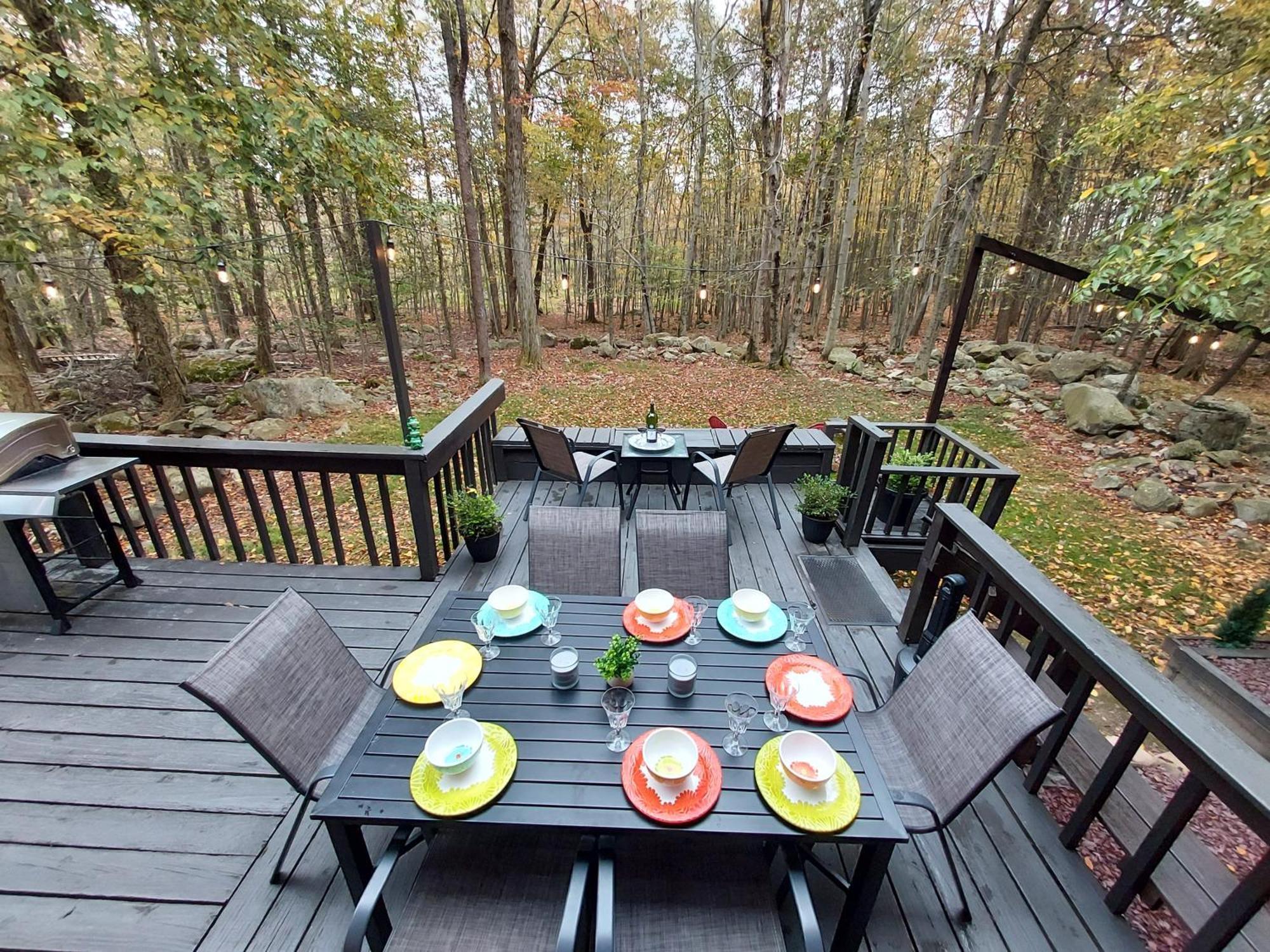 Chalet Renovated Near Casino, Camelback , Kalahari 4Bdrms Firepit Hot Tub Game Room Tobyhanna Eksteriør bilde